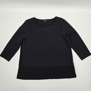 Land's End Pleated Back and bottom of front 3/4 Sleeve Blouse Size Medium